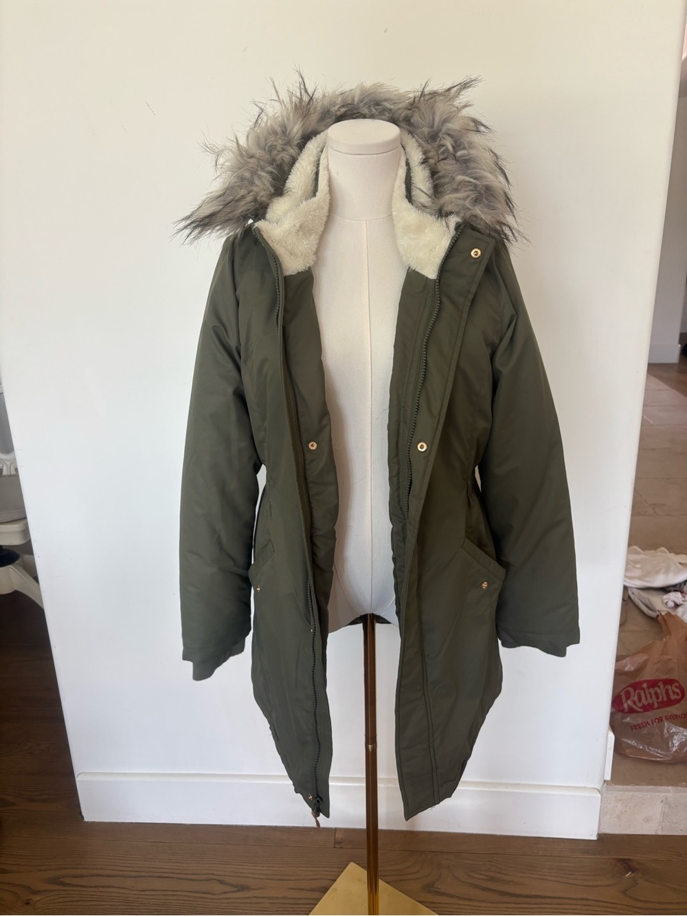 Cat & Jack Olive Green Faux Fur Hooded Puffer Coat